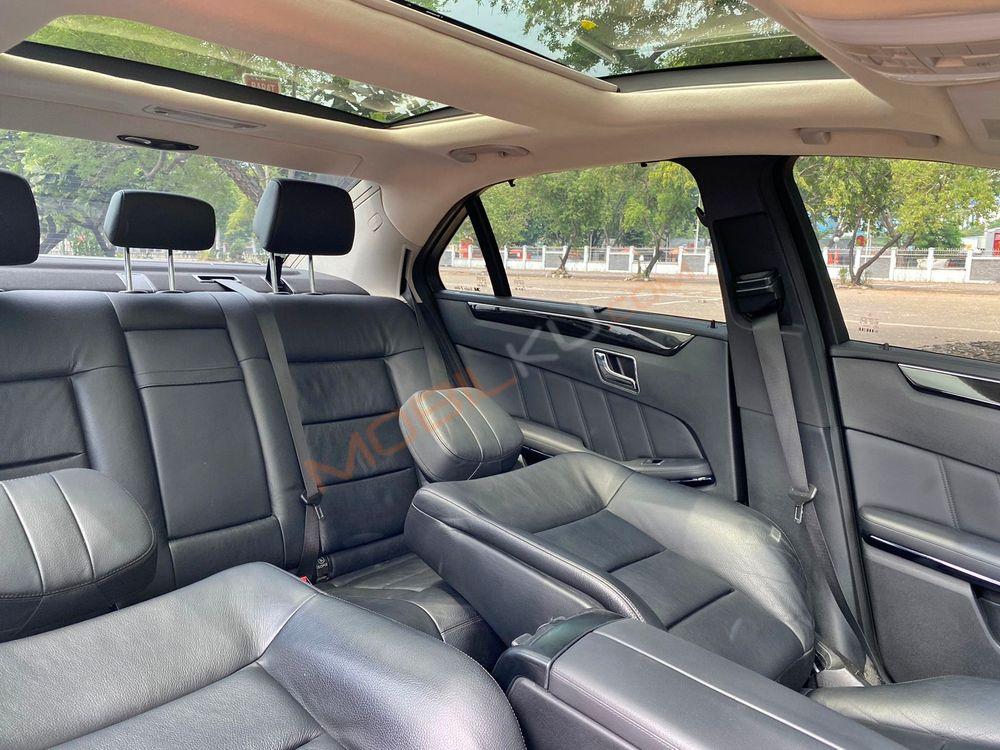 Mobil Mercedes-Benz E-Class 2011