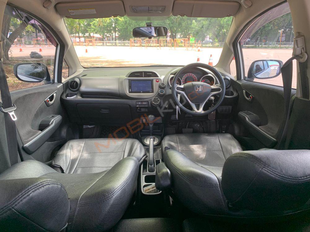 Mobil Honda Jazz 2014