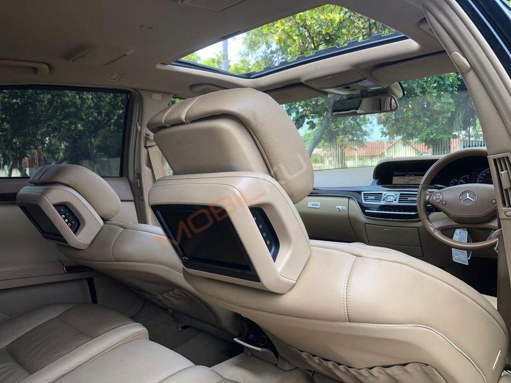 Mobil Mercedes-Benz S-Class 2011