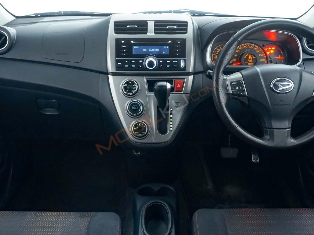 Mobil Daihatsu Sirion 2016