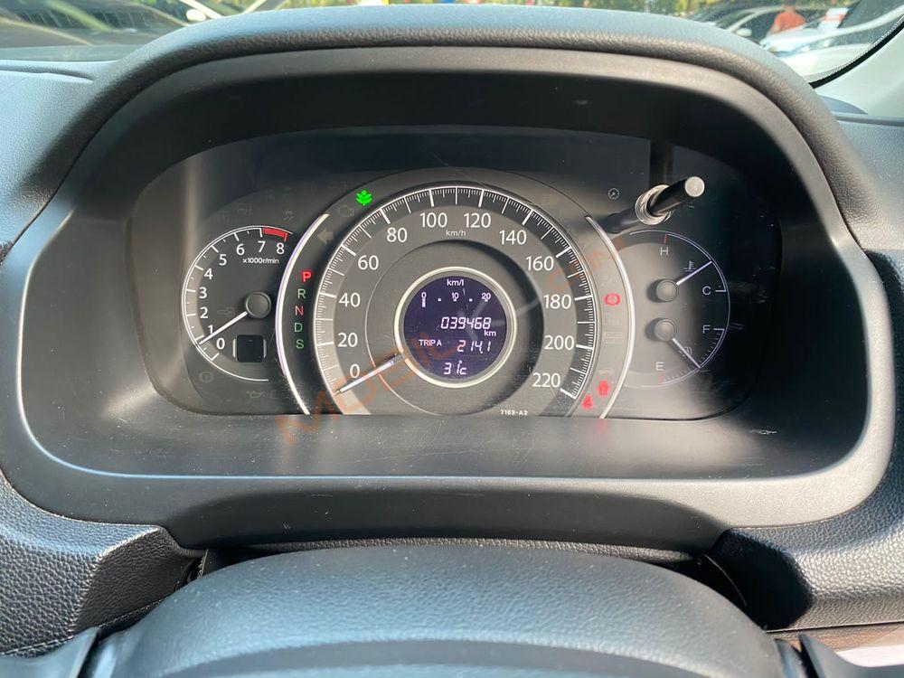 Mobil Honda CR-V 2015