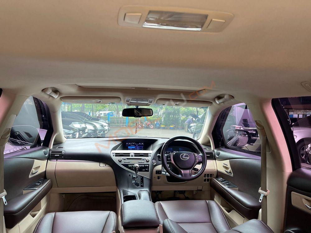 Mobil Lexus RX 2013