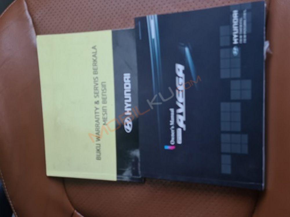 Mobil Hyundai Avega 2015