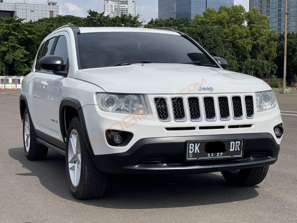 Mobil Jeep Compass 2013