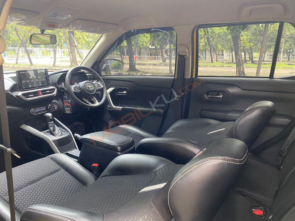 Mobil Toyota Raize 2022