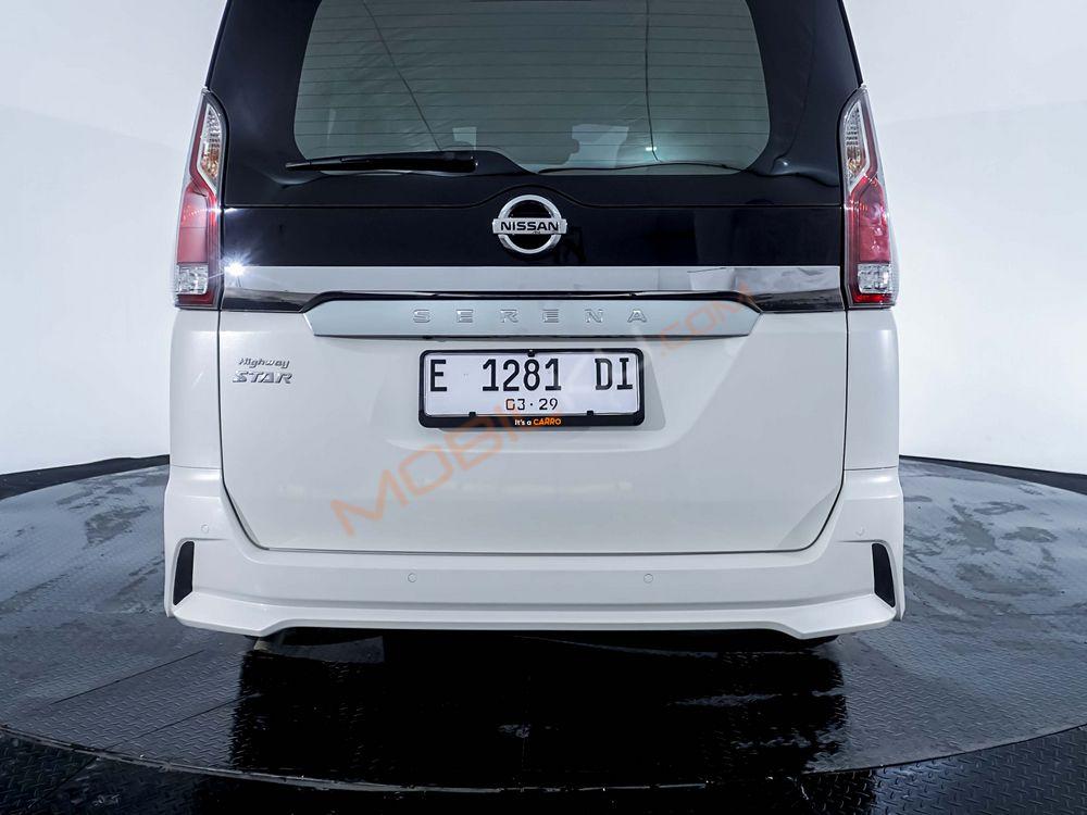 Mobil Nissan Serena 2019