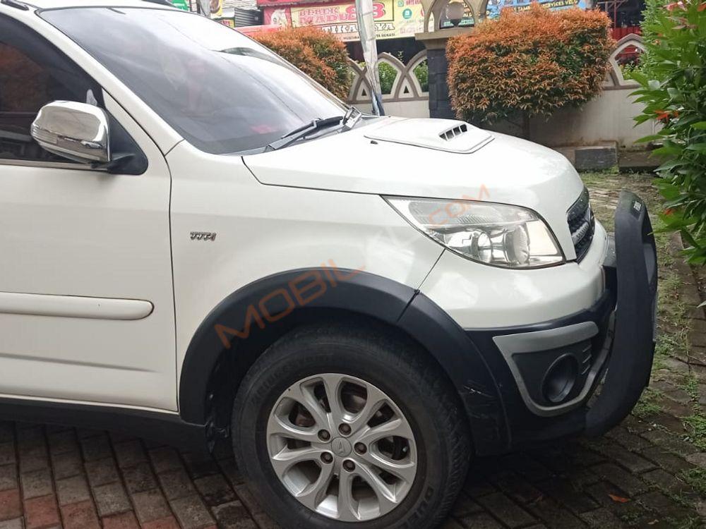 Mobil Daihatsu Terios 2013
