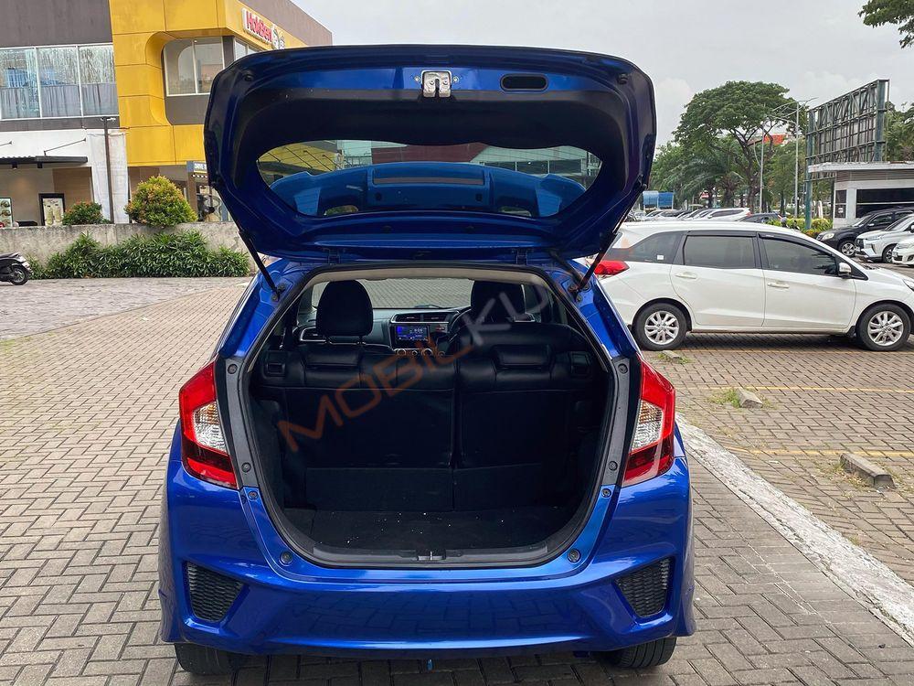 Mobil Honda Jazz 2016