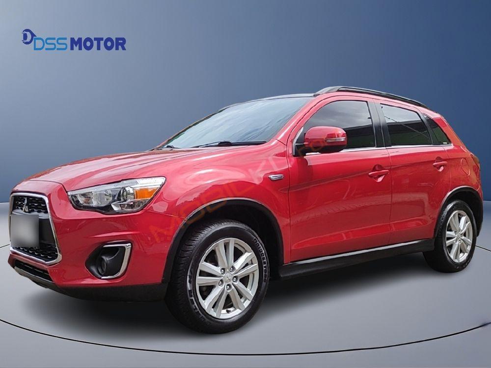 Mobil Mitsubishi Outlander Sport 2017