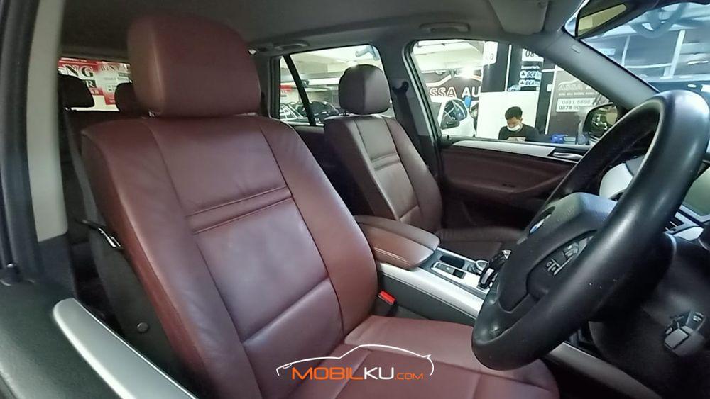 Mobil BMW X5 2013