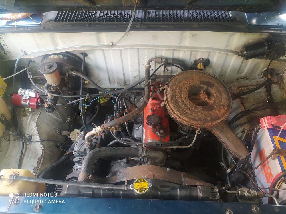 Mobil Toyota Kijang 1995