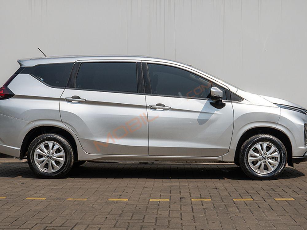 Mobil Nissan Livina 2019