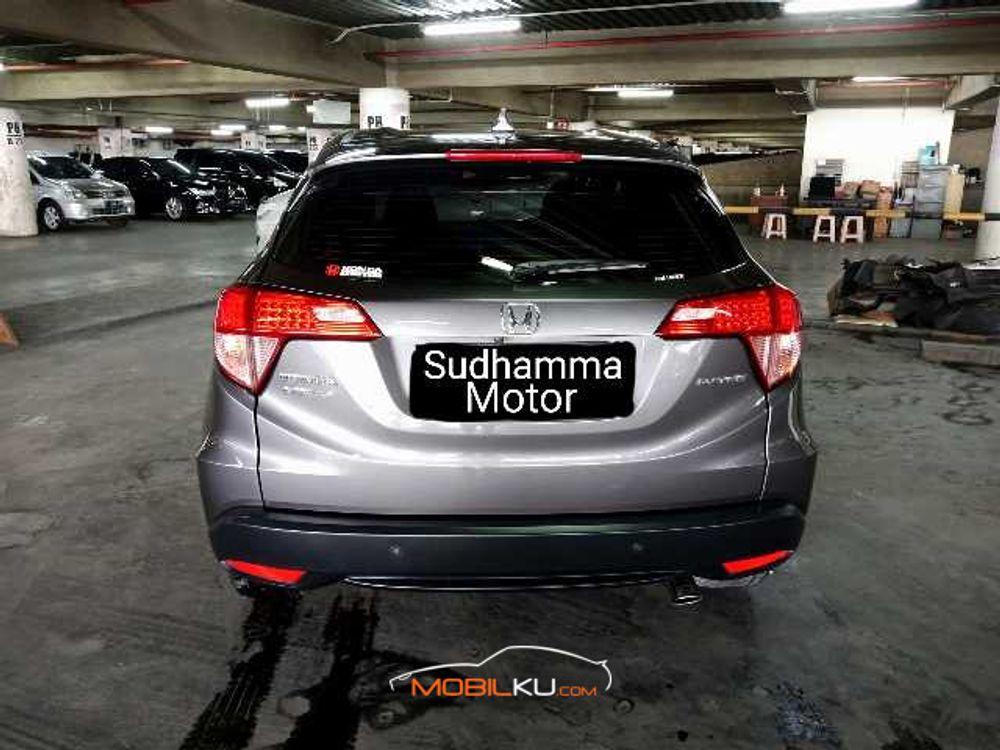 Mobil Honda HR-V 2018