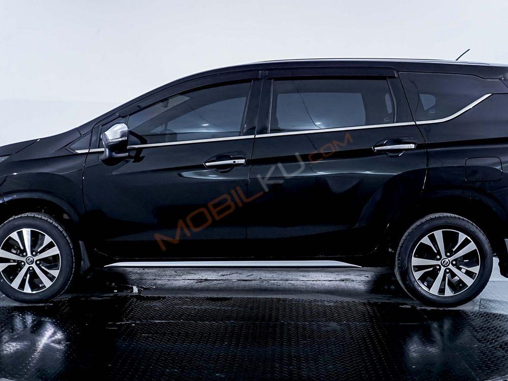 Mobil Nissan Livina 2019