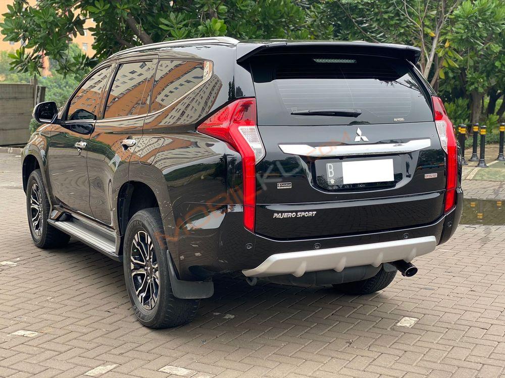 Mobil Mitsubishi Pajero Sport 2018