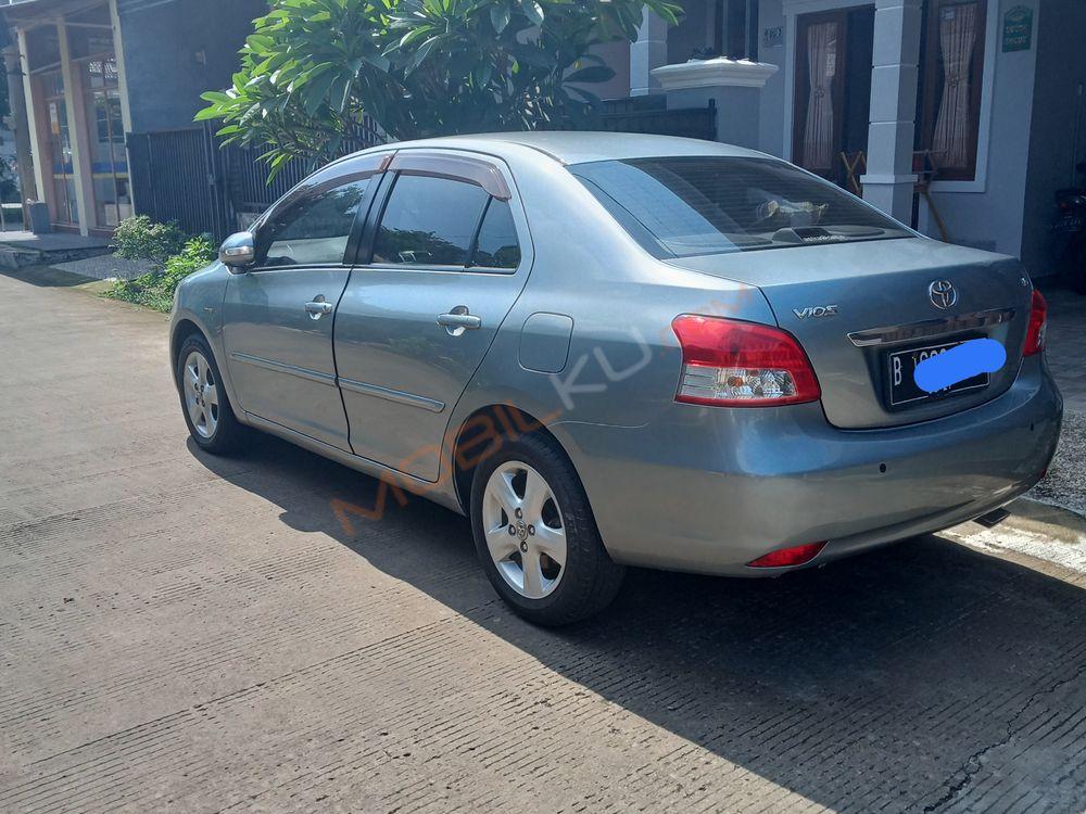 Mobil Toyota Vios 2009