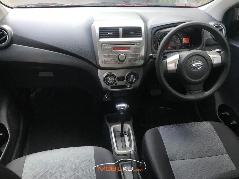 Mobil Daihatsu Ayla 2015