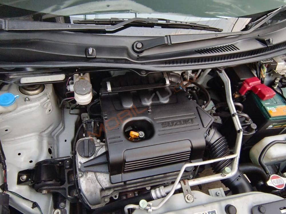 Mobil Suzuki Karimun Wagon R 2015