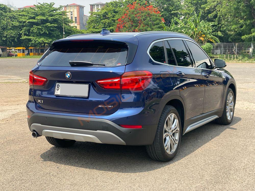 Mobil BMW X1 2019