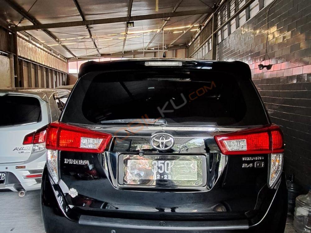 Mobil Toyota Kijang Innova 2018