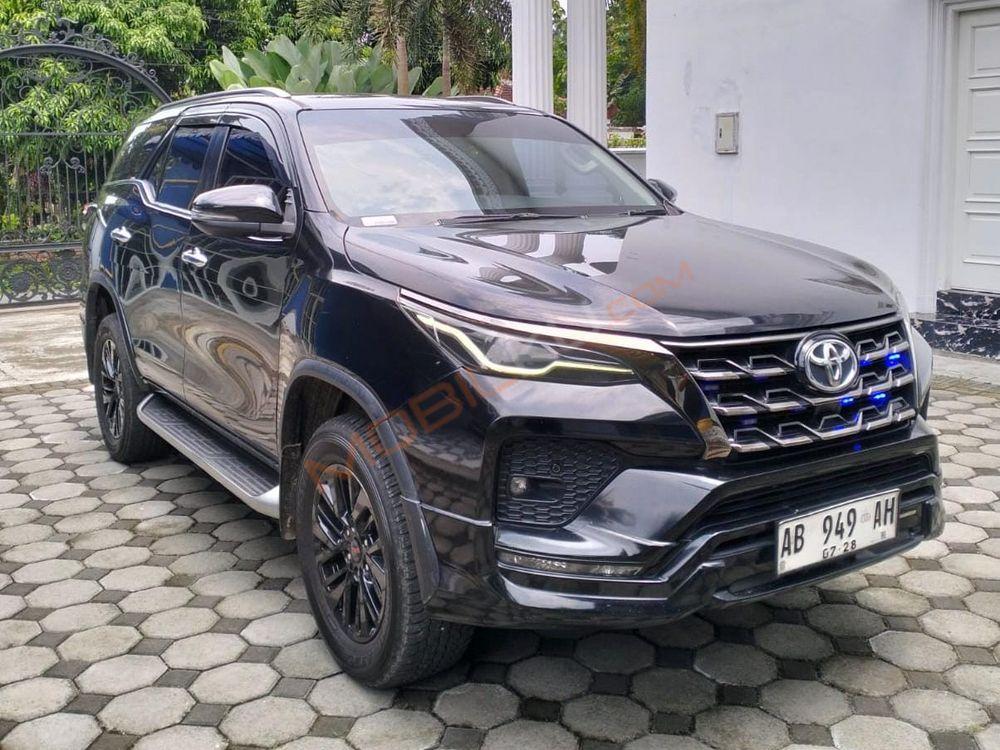 Mobil Toyota Fortuner 2018