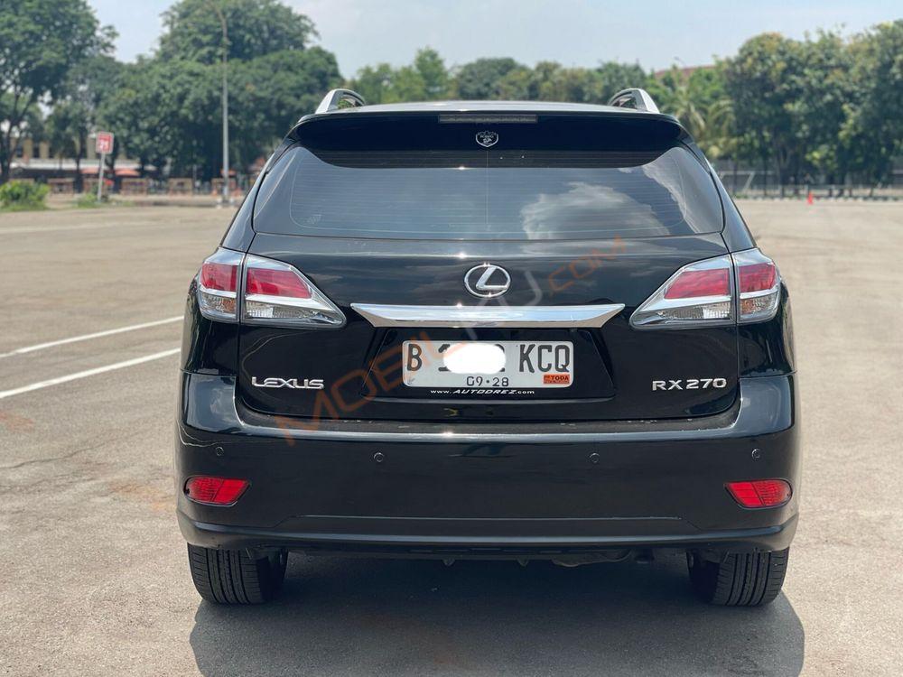 Mobil Lexus RX 2013