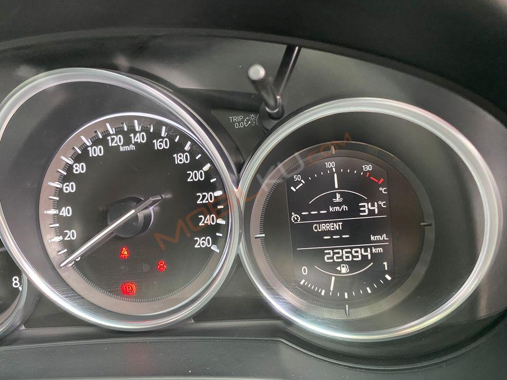 Mobil Mazda CX-5 2020