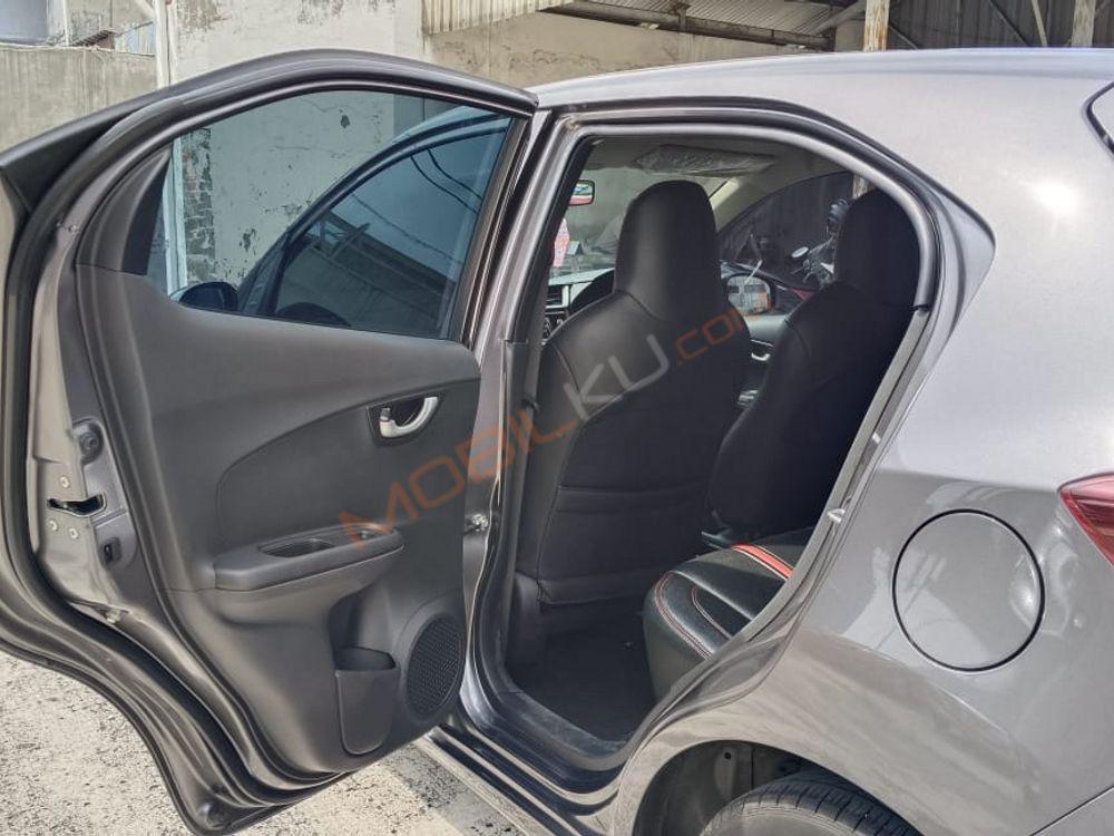 Mobil Honda Brio 2021