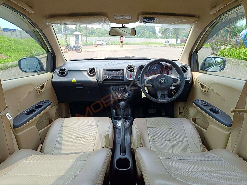 Mobil Honda Mobilio 2014
