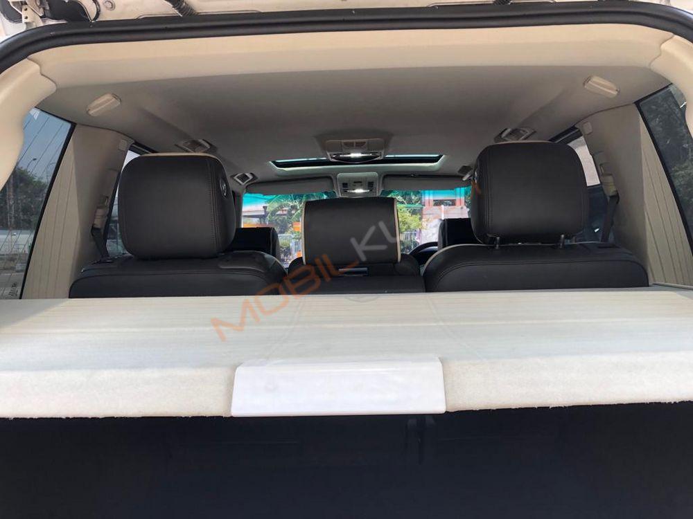 Mobil Range Rover Autobiography 2012