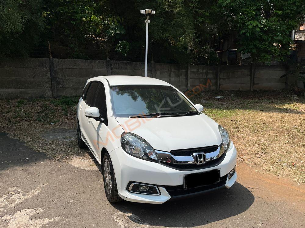 Mobil Honda Mobilio 2014