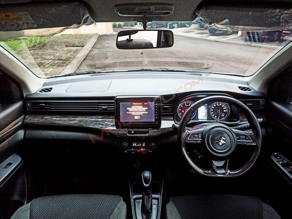 Mobil Suzuki Ertiga 2022