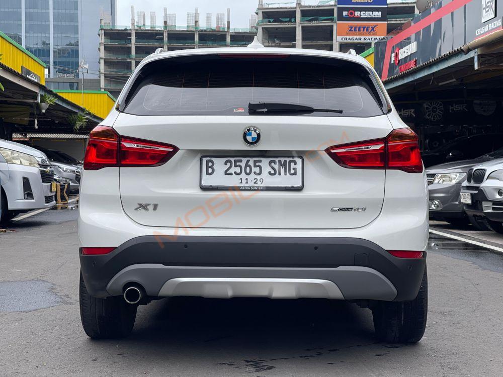 Mobil BMW X1 2019