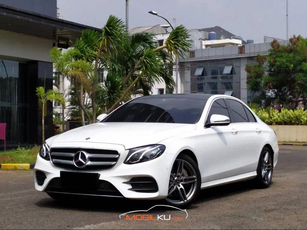 Mobil Mercedes-Benz E-Class 2018