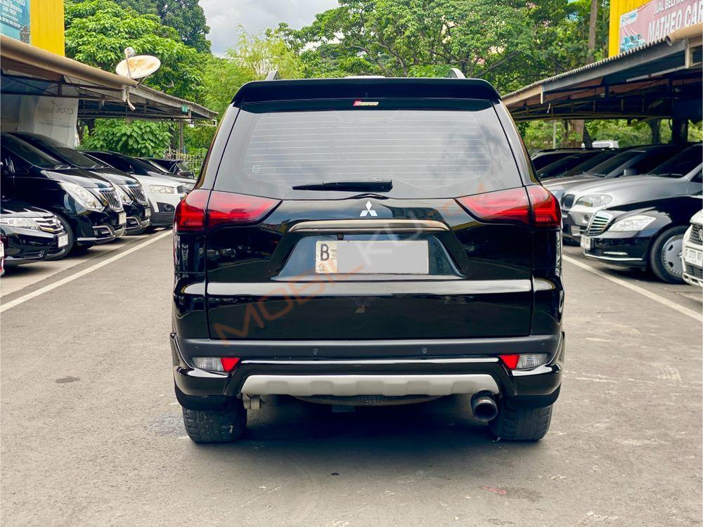 Mobil Mitsubishi Pajero Sport 2013