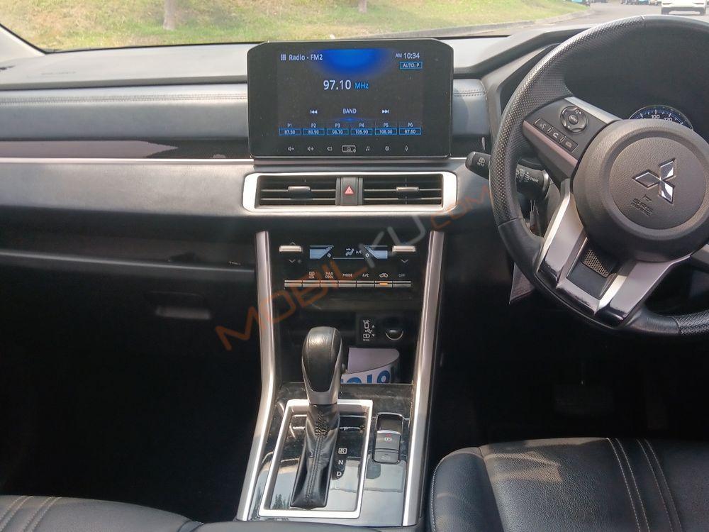 Mobil Mitsubishi Xpander Cross 2021