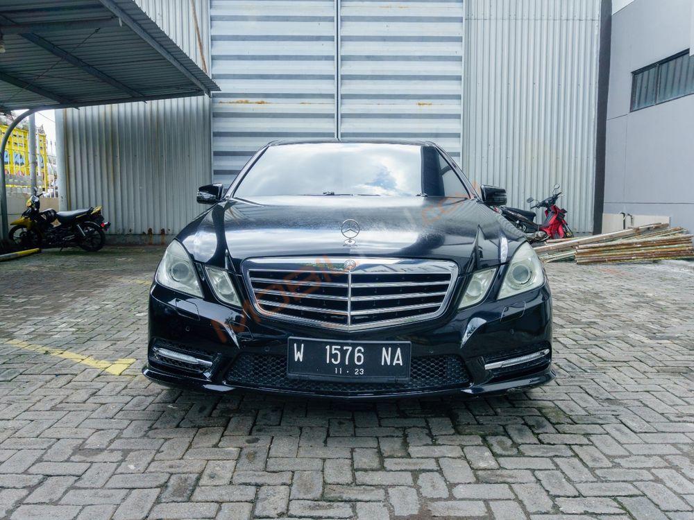 Mobil Mercedes-Benz E-Class 2013