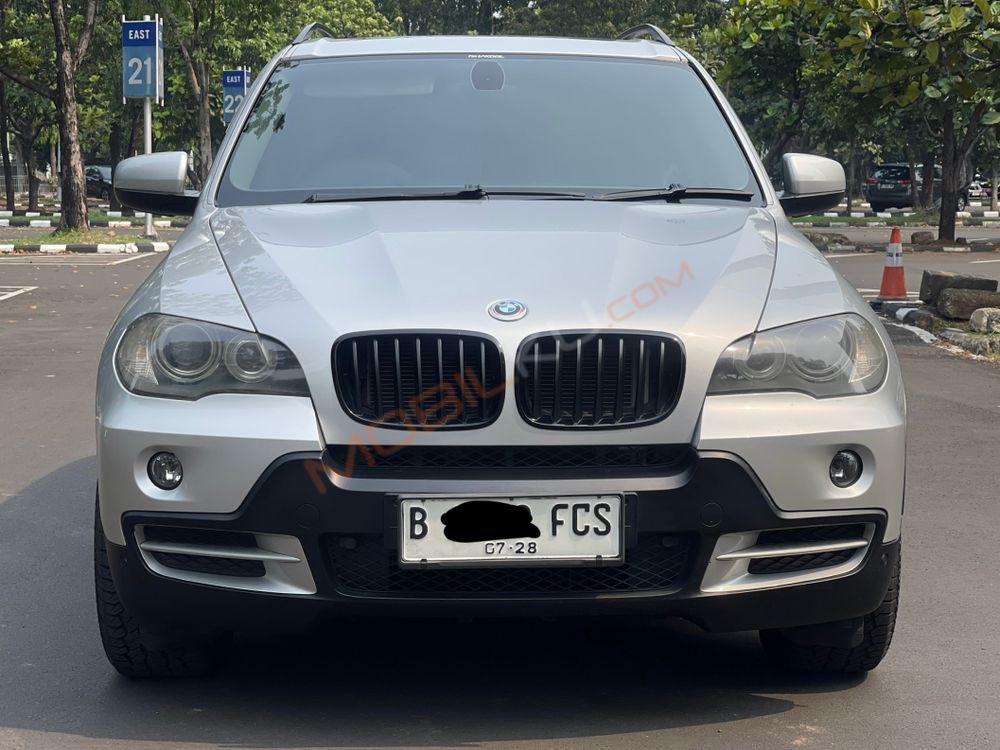 Mobil BMW X5 2008