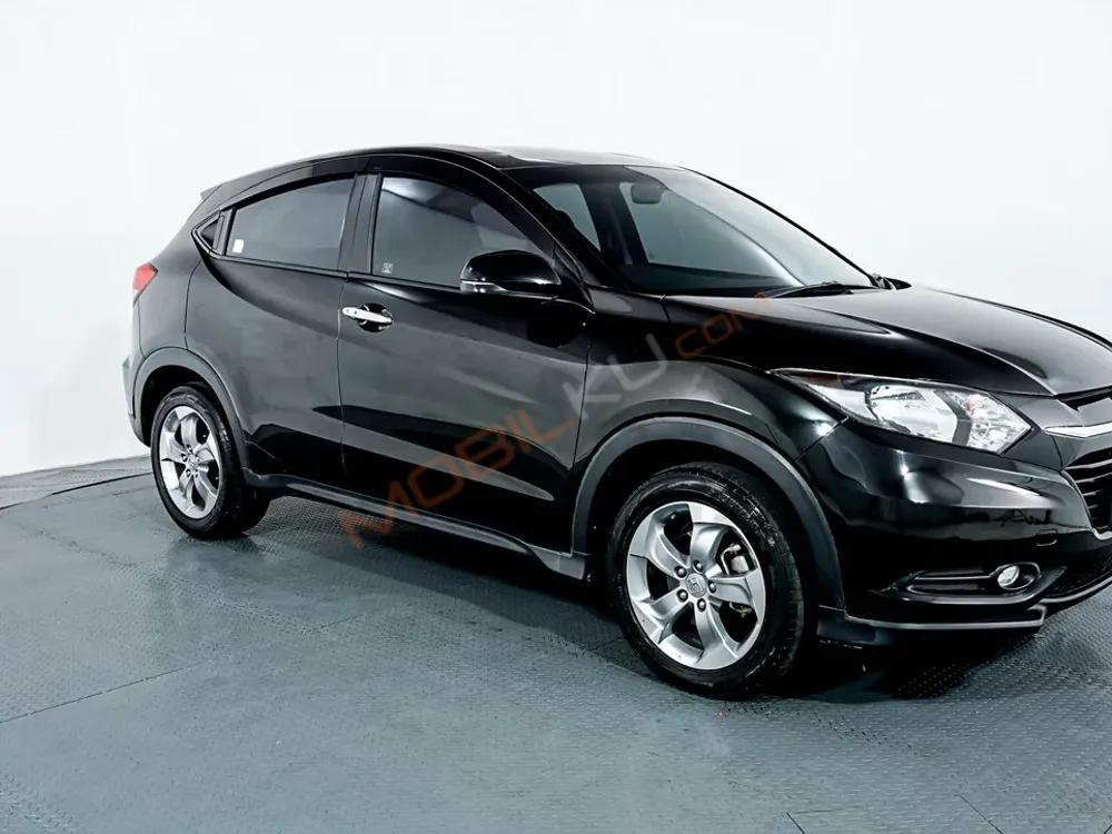 Mobil Honda HR-V 2018