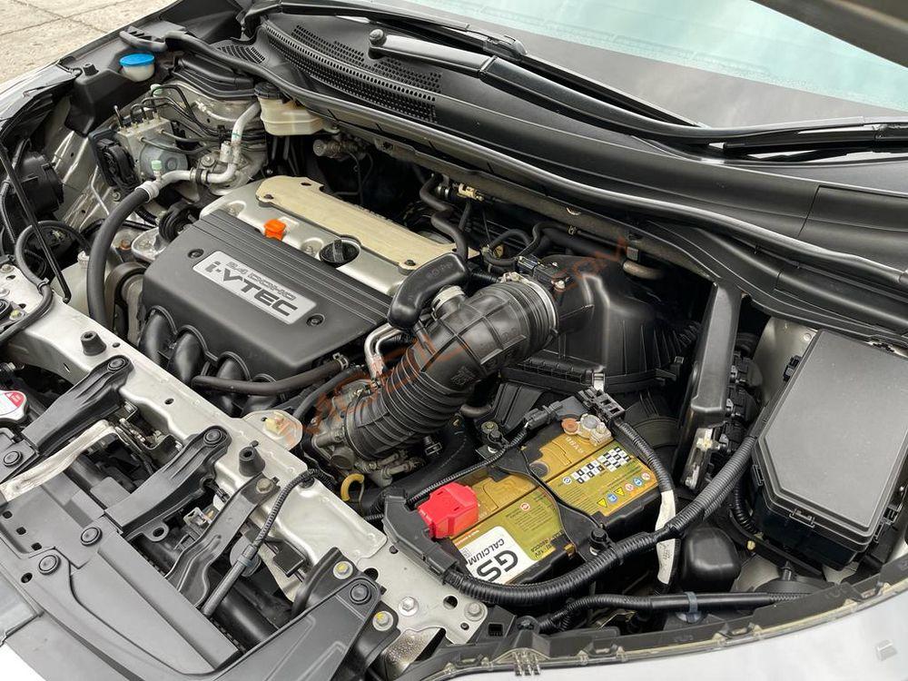 Mobil Honda CR-V 2015