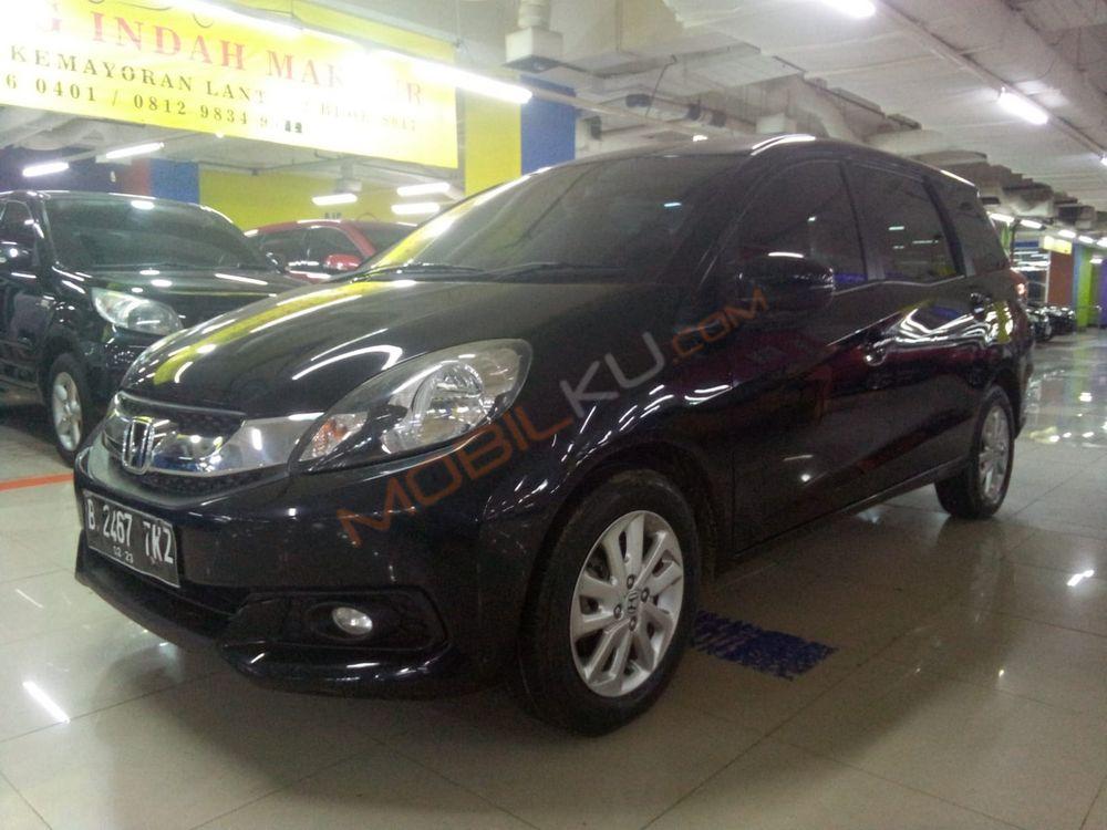 Mobil Honda Mobilio 2016