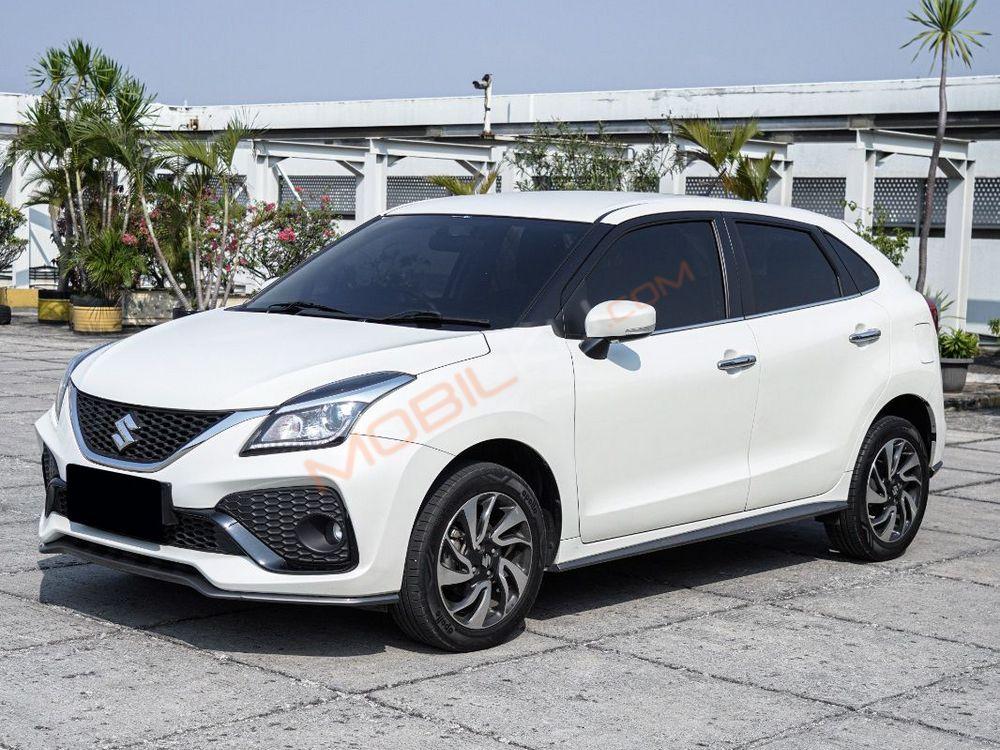 Mobil Suzuki Baleno 2019