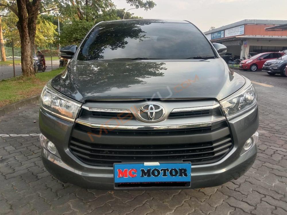 Mobil Toyota Kijang Innova 2020