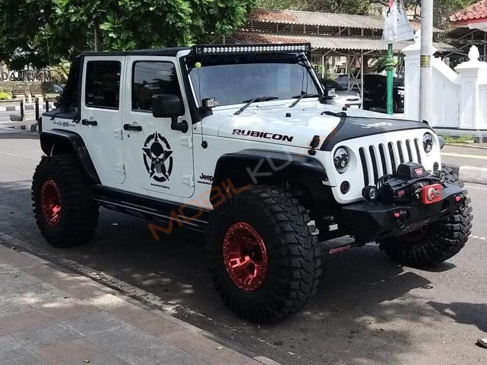 Mobil Jeep Wrangler 2012