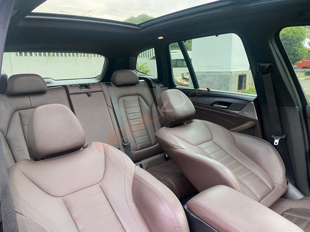 Mobil BMW X3 2021