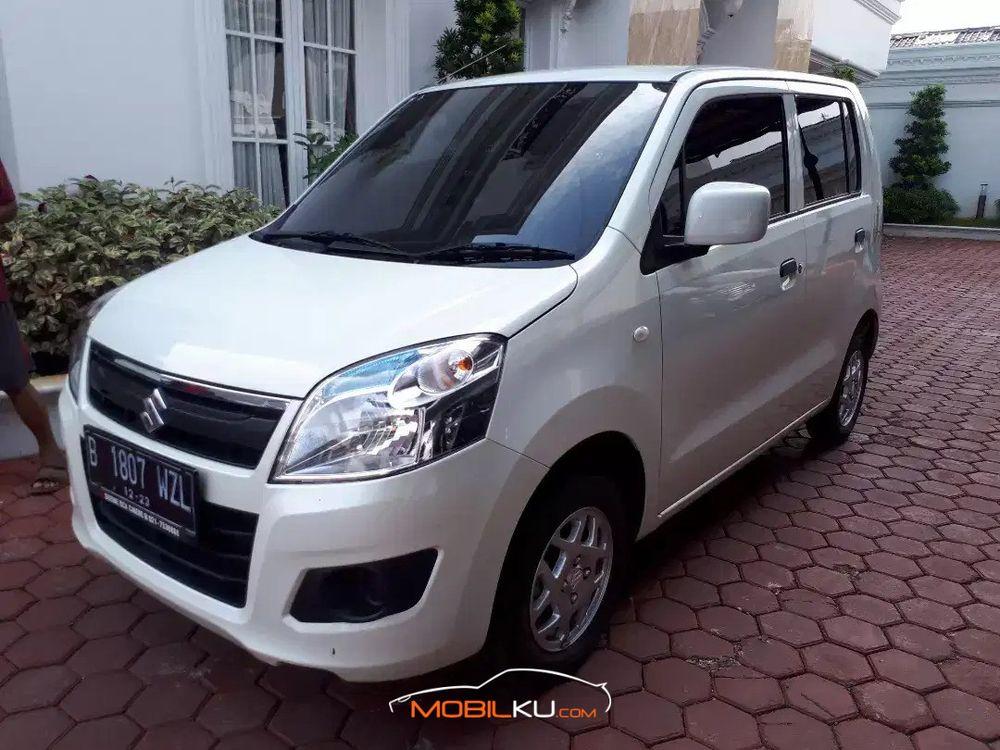 Mobil Suzuki Karimun Wagon R 2018