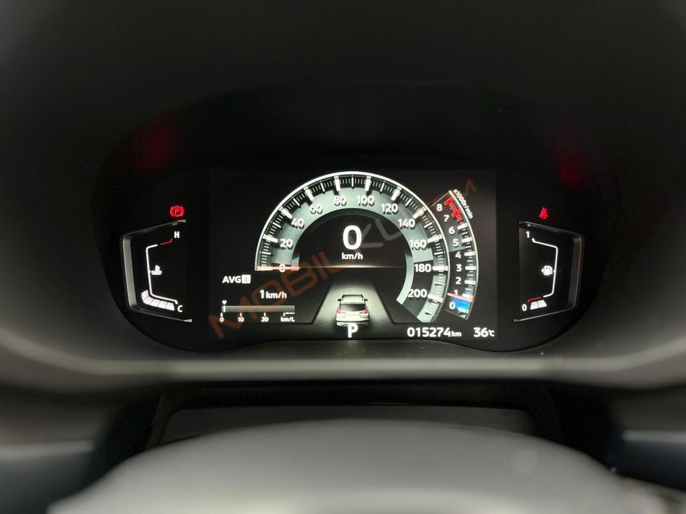 Mobil Mitsubishi Xpander Cross 2024