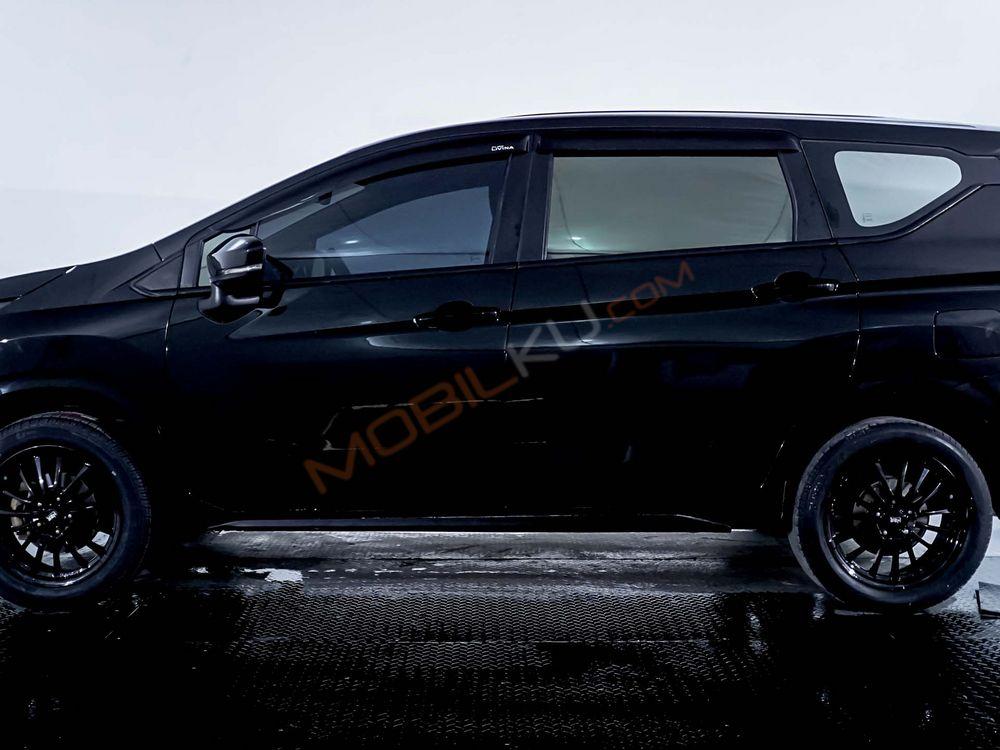 Mobil Nissan Livina 2019