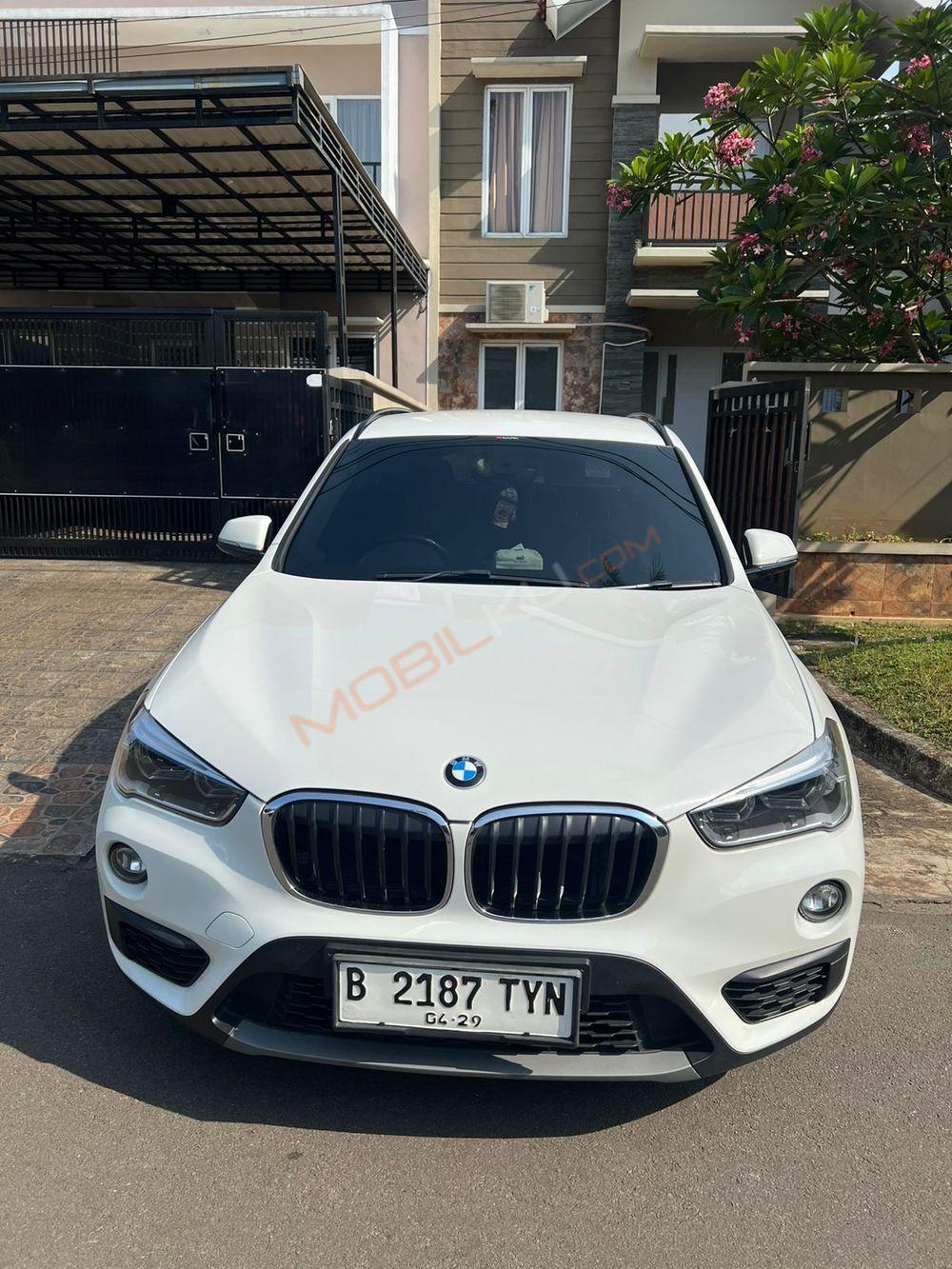 Mobil BMW X1 2018