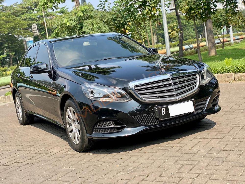 Mobil Mercedes-Benz E-Class 2016